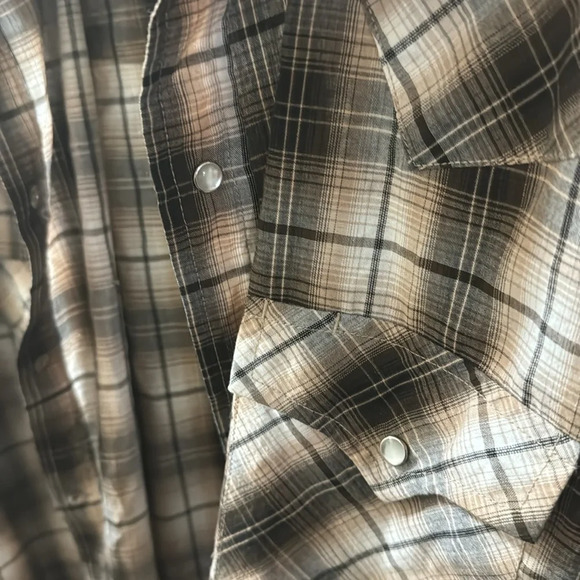 Brown Western short sleeve snap button down, Plains brand, size XL. - Picture 3 of 3